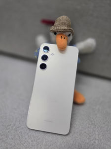 ขายส่งสมาร์ทโฟน S24 ของแท้ ขนาด 6.2 นิ้ว รองรับ 5G ปลดล็อคแล้ว ซีพียูแบบ Octa Core ระบบปฏิบัติการ Android 14 กล้อง 200MP หน้าจอ LCD 120Hz ภาษาอังกฤษ - Product Image 6