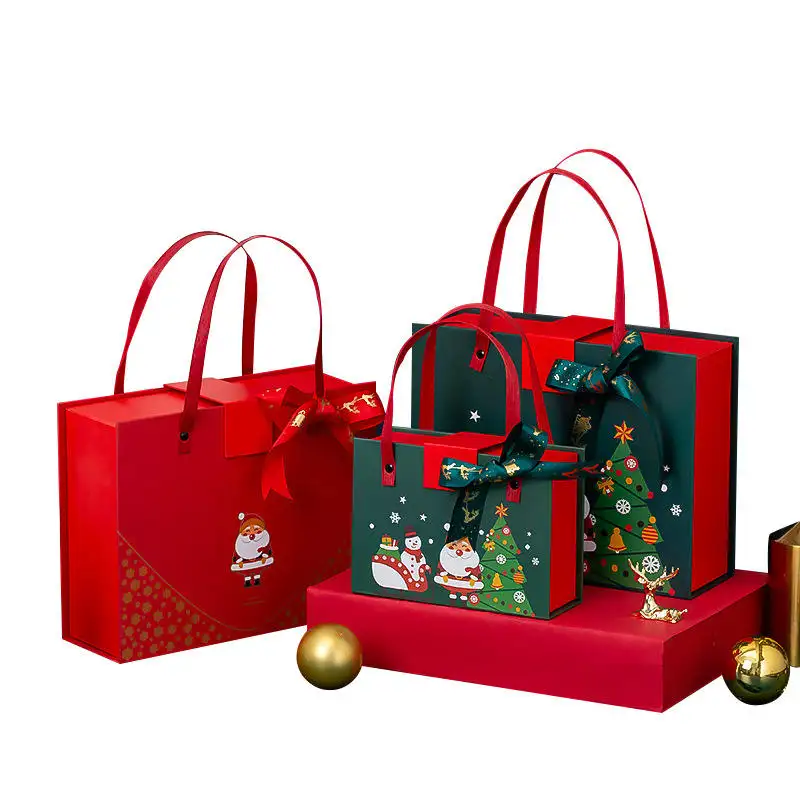 QUANRAN नई थोक लक्जरी गर्म बिक्री पेपर बैग बॉक्स क्रिसमस उपहार बक्से पैकेजिंग क्रिसमस उपहार बॉक्स