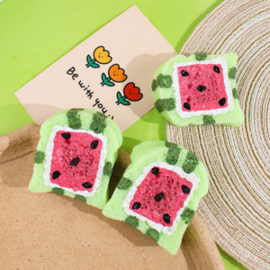 Nuevo Juguete Antiestrés de TPR con Forma de Tostada de Sandía Realista, Regalo para Niños y Adultos para un Momento de Relajación - Product Image 3