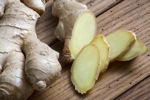 Raíz de Jengibre Congelada IQF de Calidad de Exportación HP Valia Grado A, 12 Meses de Vida Útil, a Granel, para Cocina Casera y Procesamiento Industrial de Alimentos, India - Product Image 3