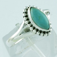 Belle bague en argent sterling 925 faite à la main avec pierre turquoise classique sertie clos, design Rava, pour mariage et fête, grossiste Inde