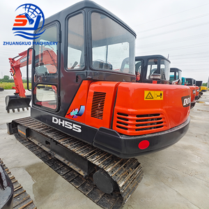 รถขุดขนาดเล็ก Doosan DH55 DH55-7 น้ำหนักใช้งาน 5.5 ตัน พร้อมบุ้งกี๋ขุดและรางยาง - Product Image 1