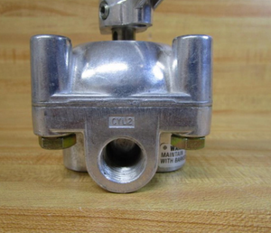 Nueva Válvula de Control Direccional Manual BARKSDALE Serie 9000 9022-M para Agua OEM - Product Image 3