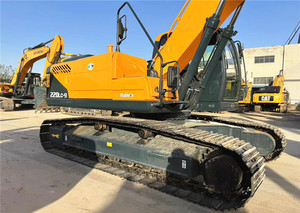 Excavadoras usadas de 22 toneladas Excavadora de orugas Hyundai 220lc-9s hecha en Corea original - Product Image 6
