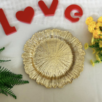 Assiettes de présentation en plastique PP en gros pour mariage, fête, dîner, décoration de table, luxe et durables