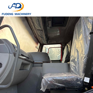 Truk Dump Bekas Berkualitas Tinggi Howo 6x4 Truk Dump 10 Roda 371HP untuk Konstruksi Pengangkutan Tanah Terbuk, Pasir, dan Kerikil - Product Image 5