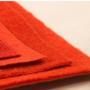 Tapis en polaire rouge personnalisé, tissé en polyester pour un usage domestique, pour la scène de mariage, l'ouverture d'un magasin, l'événement de bienvenue - Product Image 4