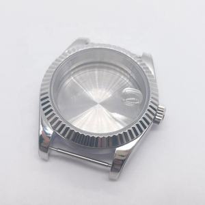 <span class=keywords><strong>Montre</strong></span>-<span class=keywords><strong>bracelet</strong></span> haut de gamme en acier massif Boîtier de <span class=keywords><strong>montre</strong></span> plaqué PVD au design de luxe et fabricant de bracelets <span class=keywords><strong>Jubilee</strong></span> Band - Product Image 4