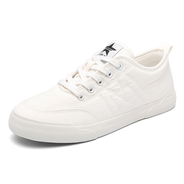 Factory Wholesale Breathable Flats Men's White Canvas Casual Shoes Fashion Canvas Shoes Mens Footwear