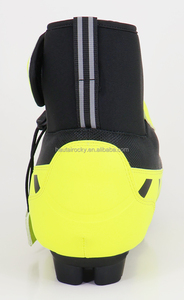 Chaussures de vélo de montagne VTT, semelle en caoutchouc durable, coupe haute, logo OEM personnalisé, vente en gros, entraînement sportif, extérieur - Product Image 5