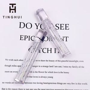 Envases de Brillo Labial Reciclables Personalizados con Muestra Gratuita, Tubos Redondos Transparentes para Brillo Labial con Pincel - Product Image 4