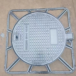 Couverture de trou d'homme carrée et ronde en <span class=keywords><strong>fonte</strong></span> ductile et <span class=keywords><strong>grille</strong></span> de vidange bien couverture <span class=keywords><strong>grille</strong></span> services de coulée produit - Product Image 6
