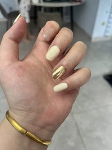 Ongles à presser en <span class=keywords><strong>gel</strong></span> UV faits main au design original, courts, couleur unie, <span class=keywords><strong>faux</strong></span> ongles amovibles, vente en gros, pointes d'ongles à presser dorées et argentées - Product Image 2