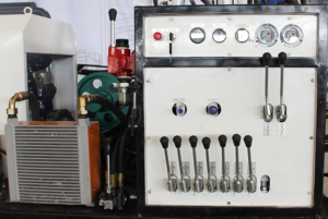 水井戸掘削リグ革新的な油圧ハイパワー深掘削IndustrialHRT-200 - Product Image 4