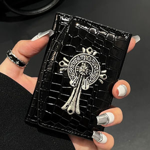 กระเป๋าสตางค์ฮิปฮอปทันสมัย CH แบบพกพาสำหรับผู้ชาย กระเป๋าเงินพังก์ลายกากบาท กระเป๋าใส่เหรียญขนาดเล็ก กระเป๋าป้องกันการโจรกรรม กระเป๋าสตางค์ดีไซน์หรูหรา แคตตาล็อกกระเป๋าสตางค์ - Product Image 4