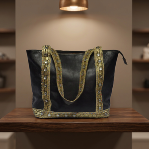 กระเป๋าถือหนังวัวแท้คุณภาพพรีเมียมจากร้าน Biyadina รุ่น Kilim Bucket สีดำสไตล์วินเทจ พร้อมซิปปิด สำหรับผู้หญิง เหมาะสำหรับการเดินทาง - Product Image 3