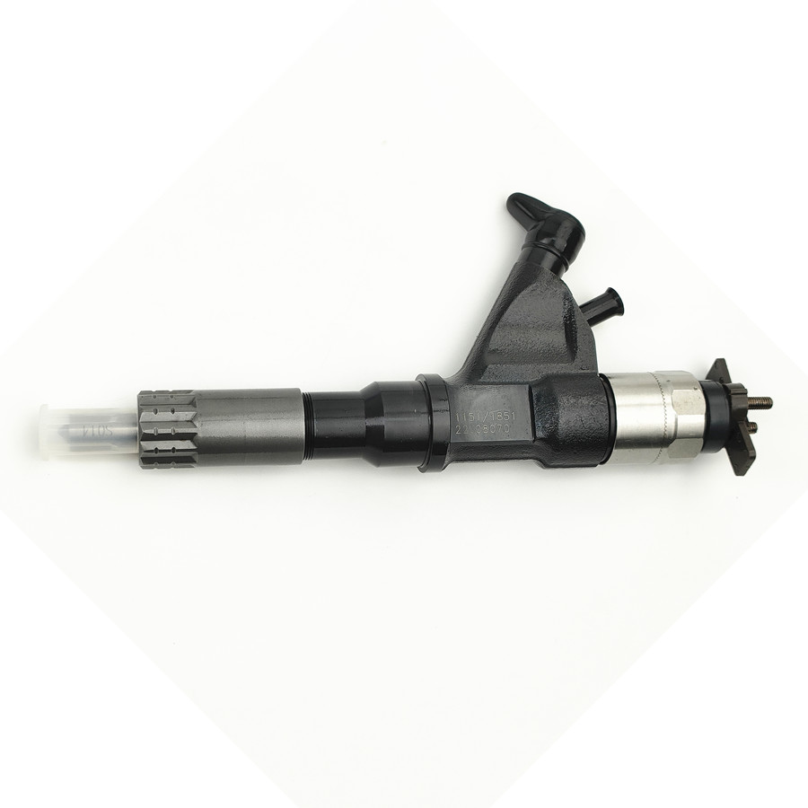 Diesel Injector 295050-1151 Common Rail Injector 8-98197185-1 for ISUZU