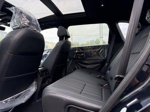 Honda Breeze PHEV Noir Premium 2025 – Voitures d'occasion – Salon automobile de véhicules d'occasion - Product Image 6