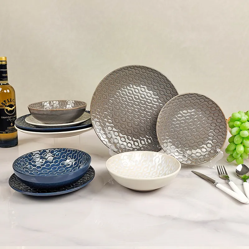 Luxus-Keramik flacher matte farbiger Essteller und Teller für Hauptgang Keramikteller und Schalen