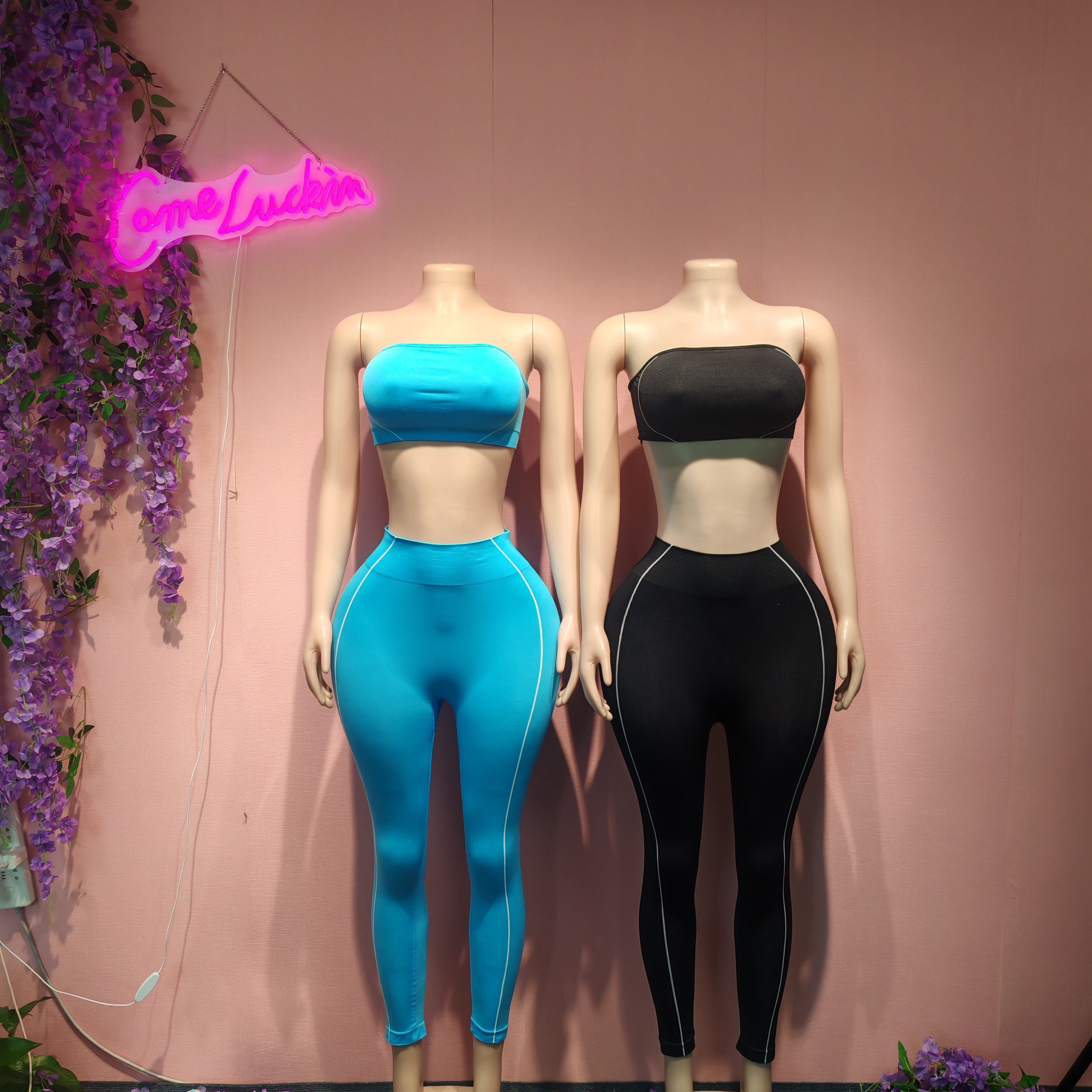 2026 Spandex/Polyester Solid Two Piece Women's Sweatsuit Set Strapless Top Long Pants Yoga Fitness Running Wholesale Waterproof