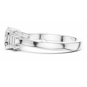 Anillo de Compromiso con Tres Piedras de Corte Cojín en Oro Amarillo, Piedras Laterales de Corte Esmeralda, Anillo de Promesa Elegante con Significados Pasado, Presente y Futuro - Product Image 4