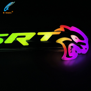 Dodge Challenger SRT Hellcat用 Bluetooth制御 RGB LED 光るフロントグリルバッジ/エンブレム カーライトアクセサリー - Product Image 2