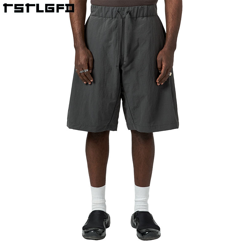 สีเทาเข้ม