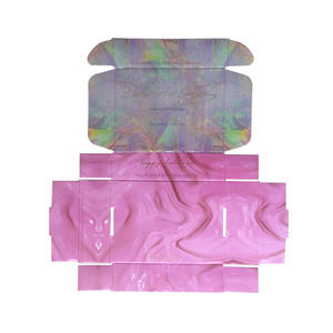 Boîte d'expédition personnalisée écologique à impression marbrée holographique avec gaufrage et messages intérieurs pour l'emballage de produits de beauté et de cadeaux de fin d'année - Product Image 5