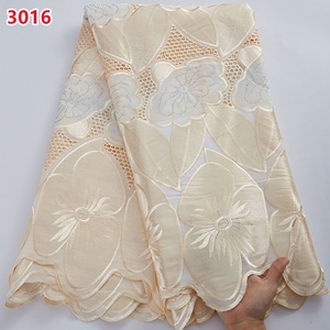 3016 Tissu en dentelle de coton sec africain blanc en gros, dentelle <span class=keywords><strong>suisse</strong></span> de haute qualité, tissus en dentelle nigériane pour la couture, vente chaude - Product Image 2