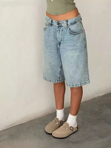 Shorts en <span class=keywords><strong>jean</strong></span> gothique King Mcgreen Star pour <span class=keywords><strong>femme</strong></span>, <span class=keywords><strong>taille</strong></span> <span class=keywords><strong>basse</strong></span>, coupe large, longueur genou, coupe ample, shorts d'été avec poches - Product Image 2