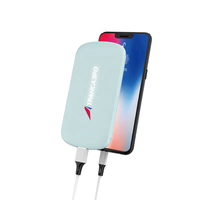 Meilleure vente PowerBank ultra-mince 5000mah pour cadeaux de société Batteries électroniques tendances Batteries rechargeables au lithium avec logo LED