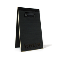 Tente de table en bois à cadre A personnalisée presse-papiers présentateur de chèques de restaurant avec logo de marque personnalisé