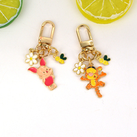 Porte-clés personnalisés avec logo, en émail souple de luxe, souvenirs d'entreprise, emballage personnalisé, dessin animé Tigger Winnie l'ourson, en métal zinc