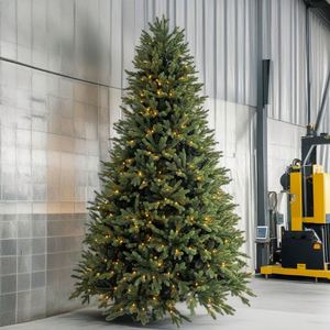 Árbol de Navidad Artificial Moderno de Lujo al por Mayor de Alta Calidad de Fábrica de 210 cm de PE con Estándar CE ROHS con Luces LED - Product Image 1