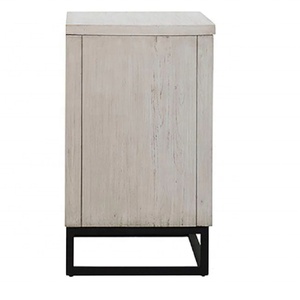 โต๊ะข้างเตียงไม้สไตล์วินเทจ 2 ลิ้นชัก พร้อมตกแต่งประตูแบบปาร์เก้ และฐานโลหะสีดำสำหรับห้องนอน - Product Image 3