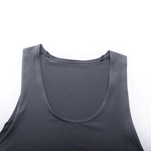 Camiseta Deportiva Elástica de Secado Rápido para Hombre, Estilo Slim Fit, Compresión para Gimnasio y Baloncesto, Sólida, de Secado Rápido y Absorbente - Product Image 3