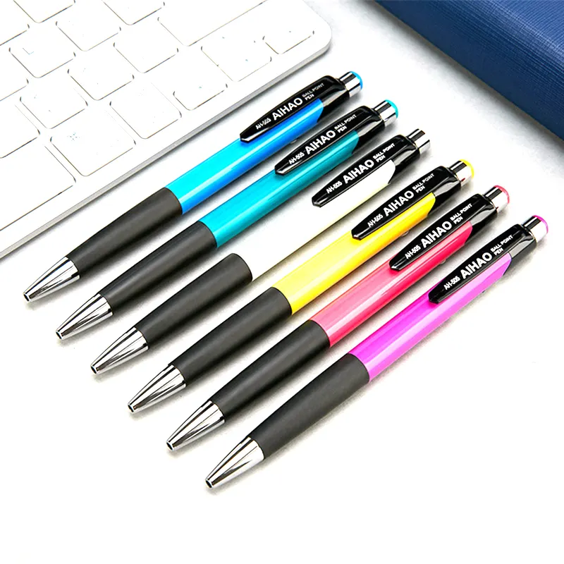 Hoge Kwaliteit Pen Fabrikant Promotionele Intrekbare Plastic Goedkope Balpen 0.7Mm Custom Blueballpoint Pennen