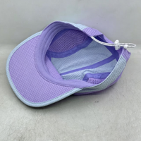 Sombrero de campamento de secado rápido deportivo transpirable de 5 paneles personalizado Gorras para correr al por mayor, gorra de poliéster con logotipo de impresión de alta calidad ajustable