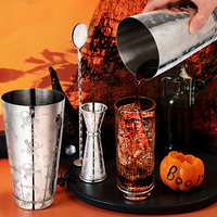Shaker à cocktails Boston en acier inoxydable 304 avec gravure de crâne gothique, doseur et cuillère de barman pour bars à domicile et restaurants