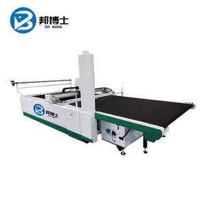 Feeding Conveyor Flatbed Cutting Table Automatic CNC Fabric Cutting Machine
