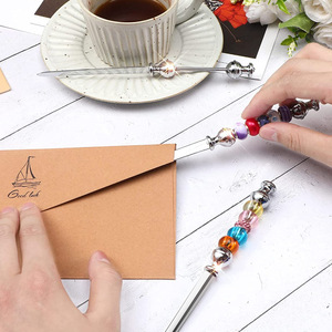 Set di Utensili da Cucina Decorabili con Perline, Spatola per Crema, Apriscatole, Cucchiaio, Tagliapizza, Gadget Fai-da-Te per la Casa - Product Image 3