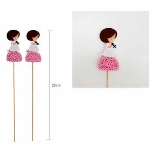 Décoration de Communion Fille Party Love Pincho 28cm sur Bâtonnet Élégant Fournitures pour Événements Religieux Lot de 12 Pièces - Product Image 2