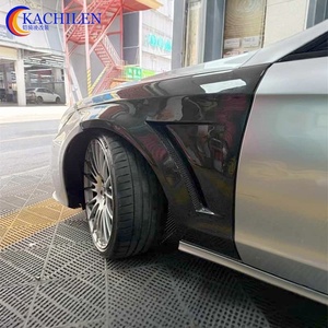 Guardabarros de Fibra de Carbono W218 CLS63 para Mercedes-Benz W218 CLS63, Guardabarros de Rueda 2011-2018 - Product Image 3