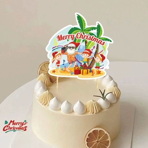 Ensemble de décorations de gâteaux de Noël avec Père Noël en vacances et palmiers pour des desserts d'été uniques et festifs - Product Image 4