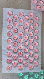 Testa di Rosa Eterna, Rose Conservate di Grado A 3-4 cm, Fiori di Alta Qualità al Tatto Naturale - Product Image 6