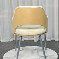 Meubles de salle à manger et de bar de style moderne européen, luxe léger, design café en bois courbé, avec éléments en métal et tissu rembourré, pour la maison et l'appartement