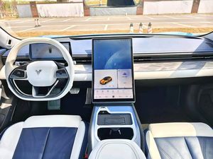 2023 Nezha <span class=keywords><strong>Neta</strong></span> <span class=keywords><strong>Gt</strong></span> Voiture de sport à grande vitesse avec autonomie de 660km Voiture électrique - Product Image 5