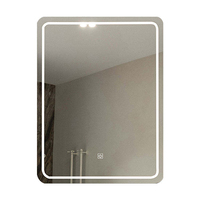 Miroir rectangulaire intelligent moderne de haute qualité à prix abordable avec éclairage LED et fonction anti-buée pour salle de bain et lavabo