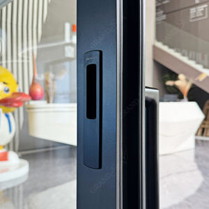 Véranda en aluminium personnalisé <span class=keywords><strong>porte</strong></span> <span class=keywords><strong>coulissante</strong></span> double en verre trempé <span class=keywords><strong>porte</strong></span> <span class=keywords><strong>coulissante</strong></span> <span class=keywords><strong>prix</strong></span> des Philippines - Product Image 2