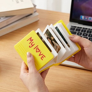 Album photo instantané 6 pouces pliable portable avec couverture en PP et vernis mat, cadeau personnel pour utilisation sur bureau - Product Image 1